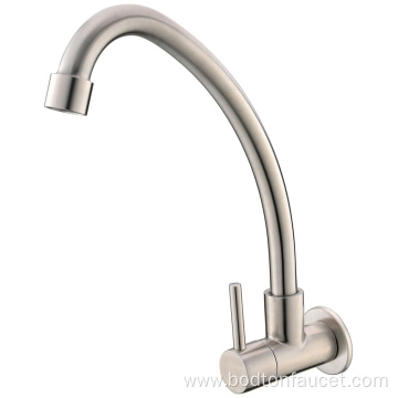 Stainless steel faucets for restaurant kitchen